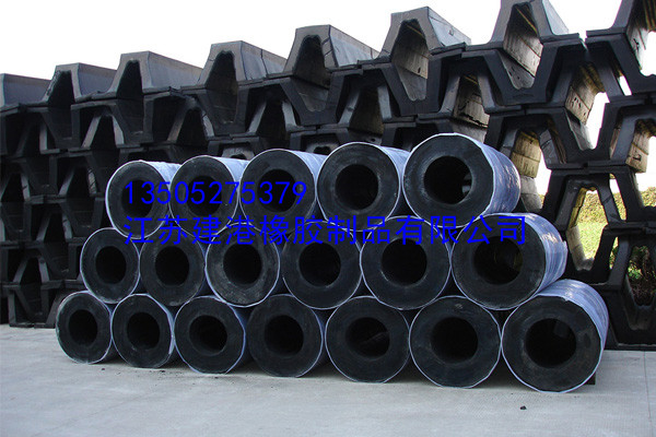 超級(jí)鼓型橡膠護(hù)舷（SC）
